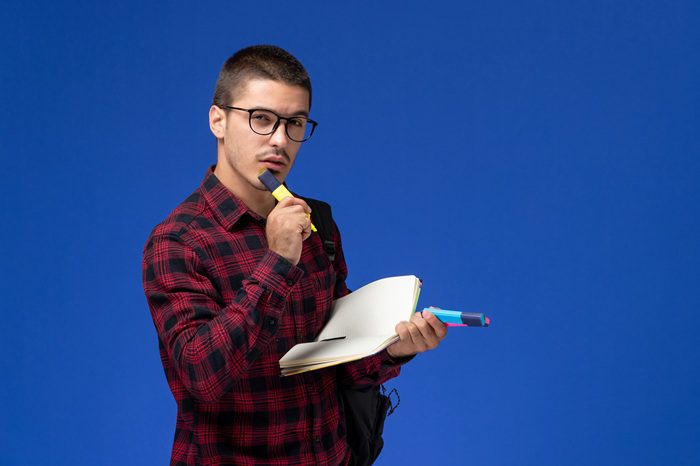 دبیری یا افسری دبیری یا افسری